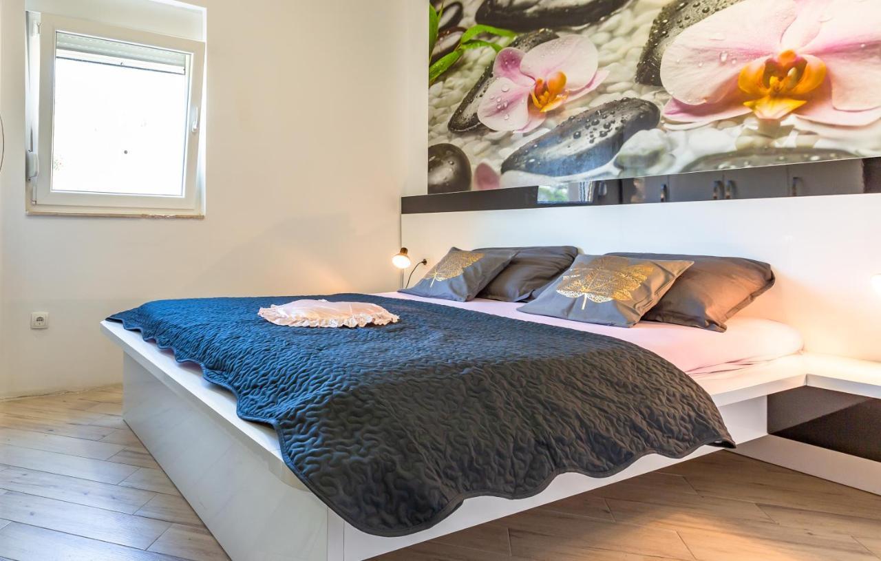 Andela 3 Apartment มาคาร์สกา ภายนอก รูปภาพ