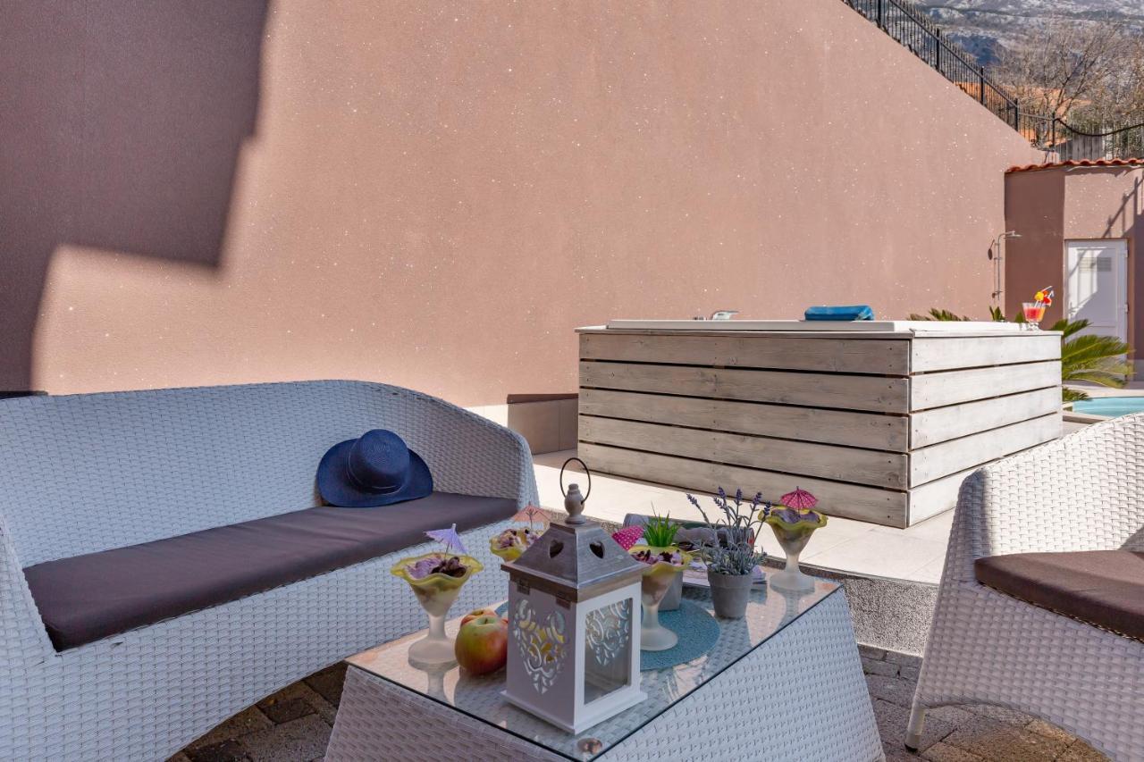 Andela 3 Apartment มาคาร์สกา ภายนอก รูปภาพ